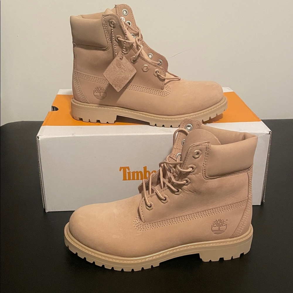 Timberland Premium 6 In Lace Waterproof Light Beige Nubuck Women’s 7